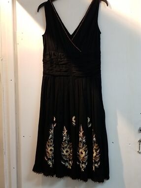 Black Sleeveless Midi Dress with Floral Embroidery